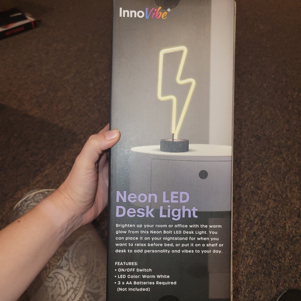 Lightning bolt Tabletop light - Picture 3 of 4